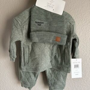 Baby Quilted Sweatsuit Set w/ Beanie